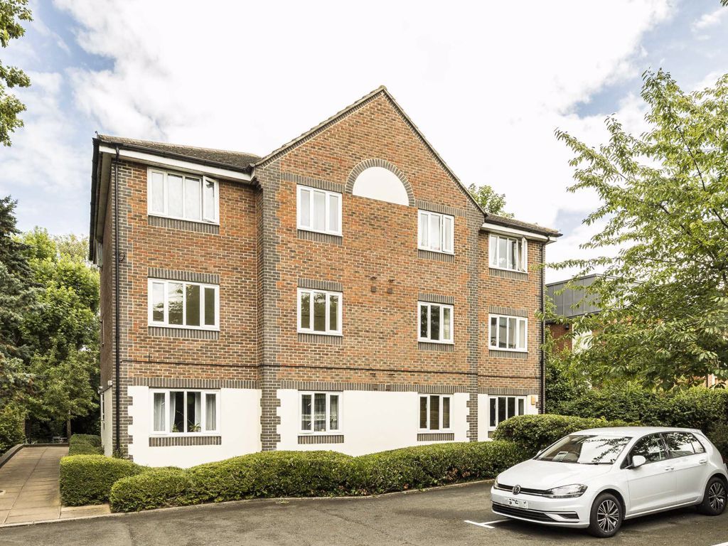 2 bed flat for sale in Queens Walk, London W5 Zoopla