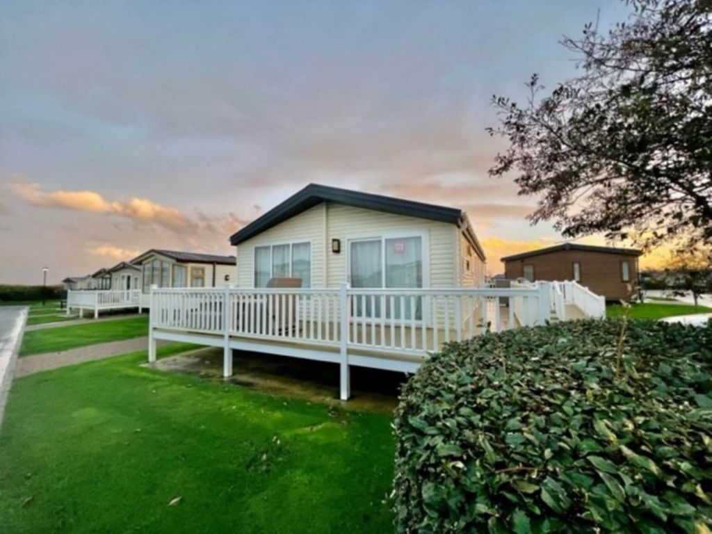 2 bed lodge for sale in Links Road, Amble, Morpeth NE65, £75,000 Zoopla