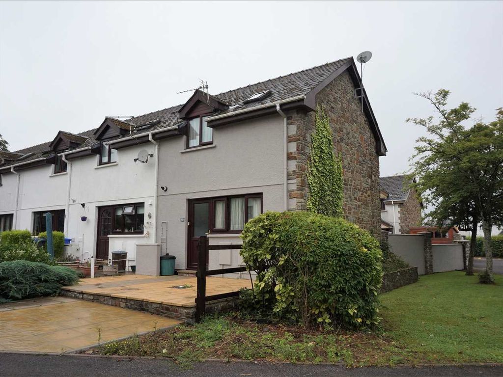 2 bed semidetached house for sale in Cawdor Park, Ffairfach, Llandeilo