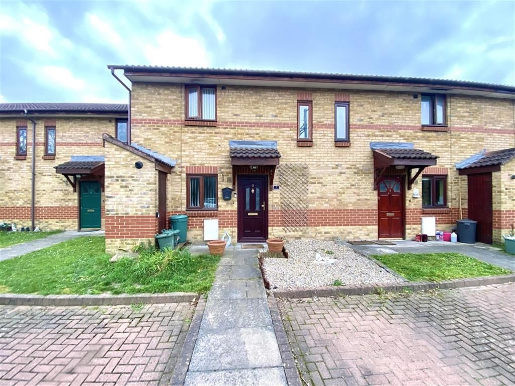 2 bed terraced house for sale in Humber Close, West Drayton, Middlesex UB7 Zoopla