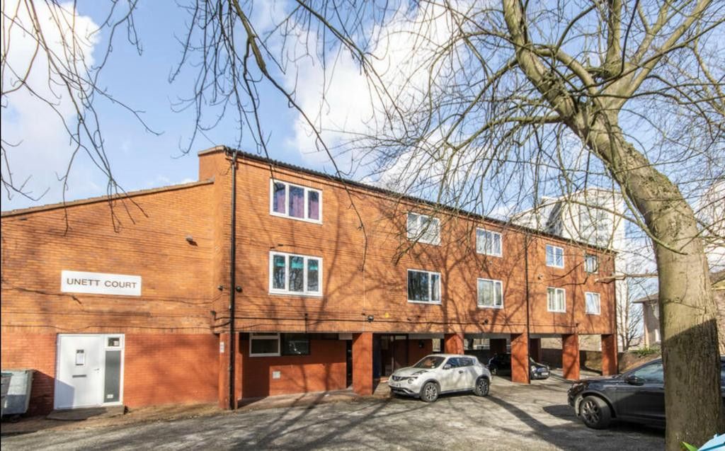 1 bed terraced house for sale in Court, St. Matthews Road