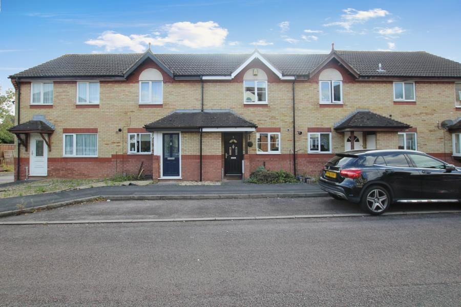 2 bed terraced house to rent in Palmers Leaze, Bradley Stoke, Bristol