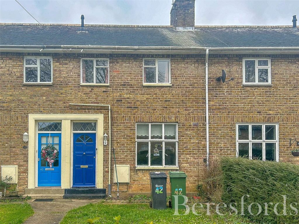 2 bed terraced house for sale in Valentine Way, Silver End CM8, £