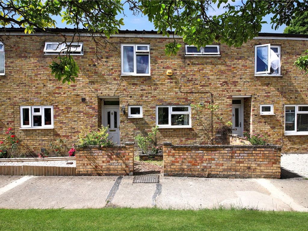 3 bed terraced house for sale in Teversham Drift, Cambridge CB1 Zoopla