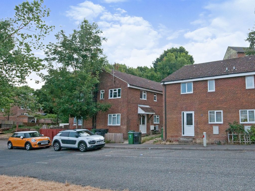 2 bed property for sale in Frederick Road, Hastings TN35 Zoopla