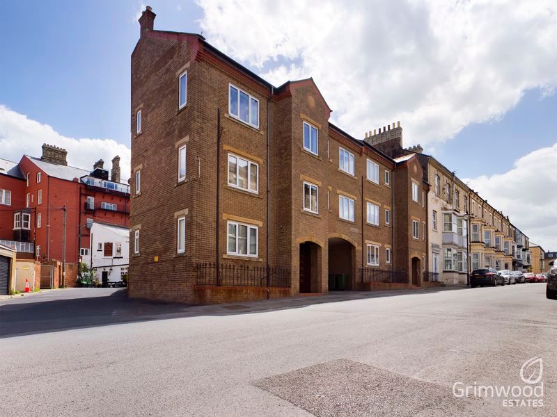 1 bed flat for sale in Amber Street, SaltburnByTheSea TS12 Zoopla