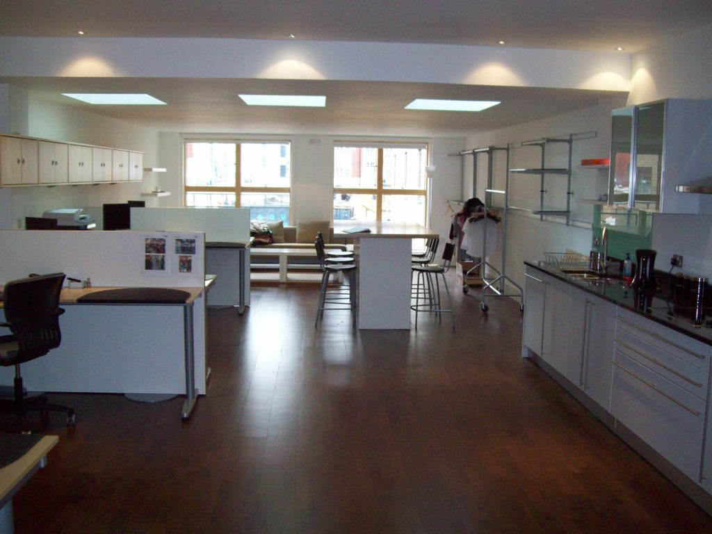 2 bed flat to rent in Ebenezer Street, London N1, £3,250 pcm Zoopla
