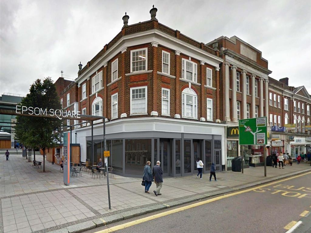 1 bed flat to rent in High Street, Epsom, Surrey KT19, £1,400 pcm Zoopla