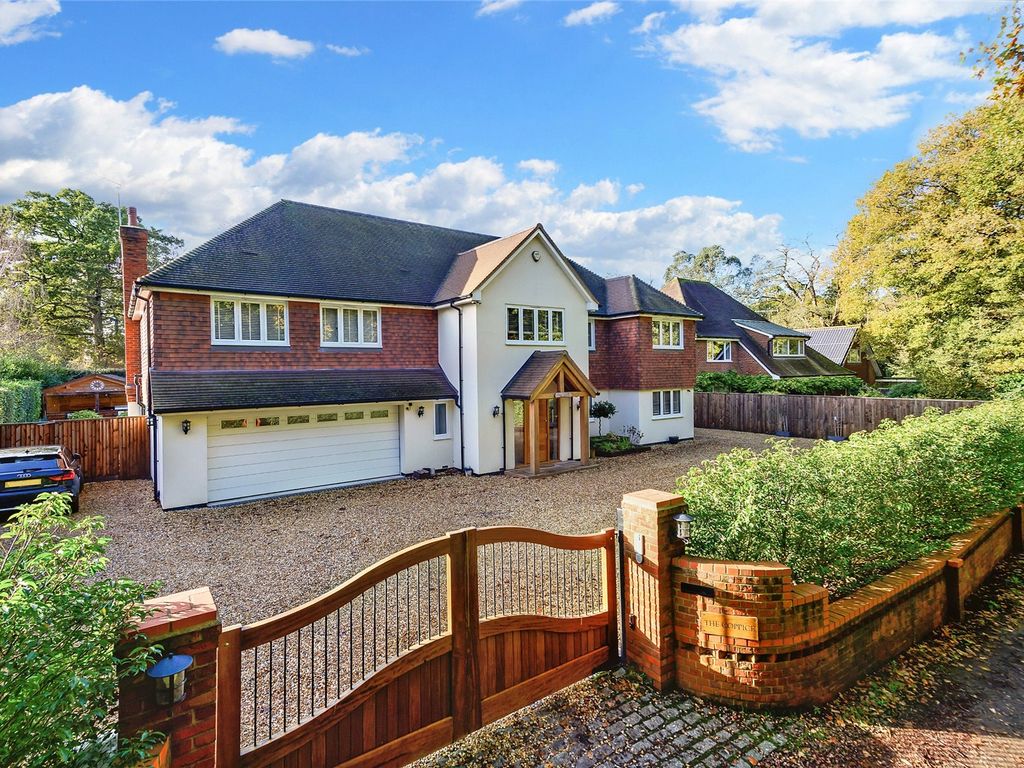 6 bed detached house for sale in Horsell, Surrey GU21 Zoopla