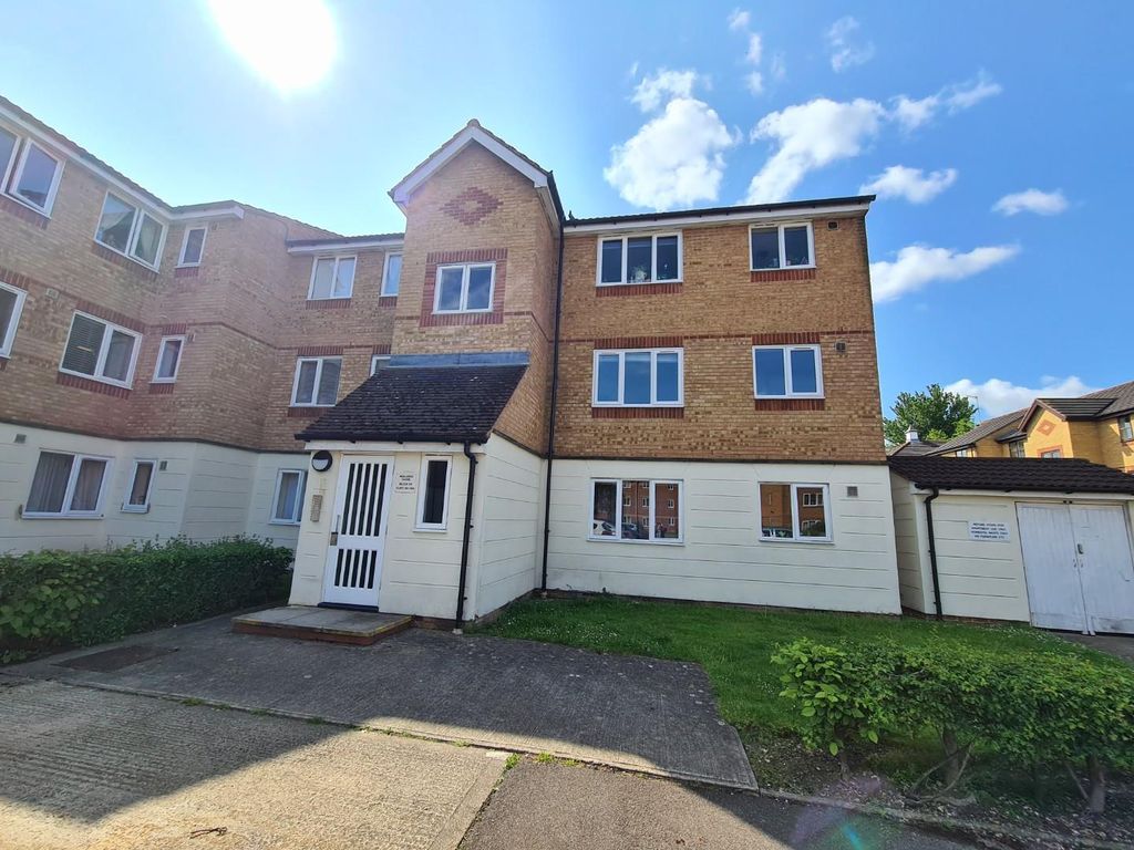 1 bed flat to rent in Mullards Close, Mitcham CR4 Zoopla