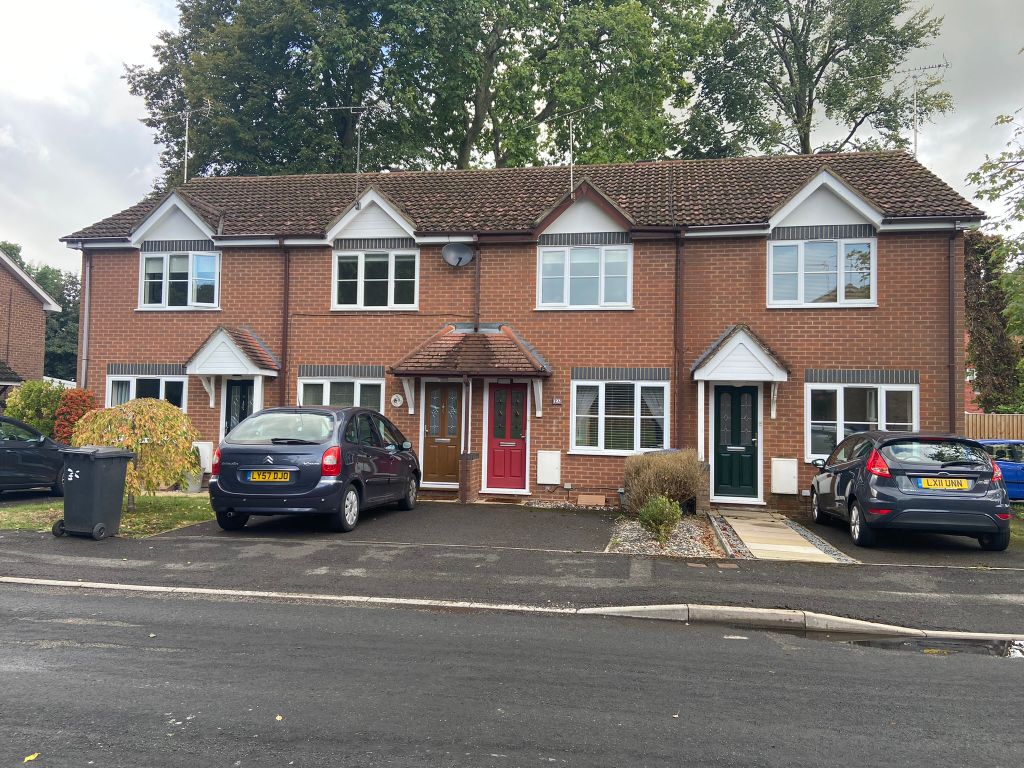 2 bed terraced house to rent in The Cedars, Fleet GU51 Zoopla