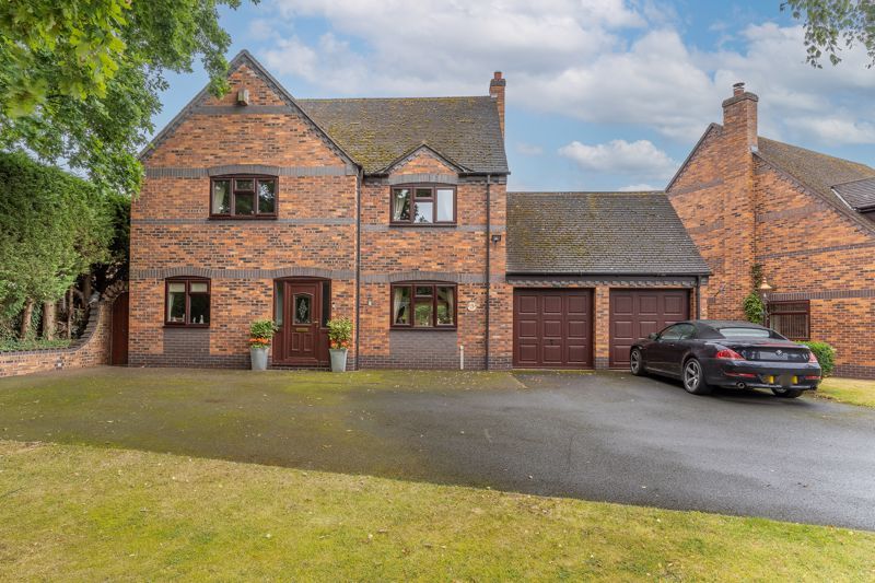 4 bed detached house for sale in Woodford Green, Bratton, Telford TF5