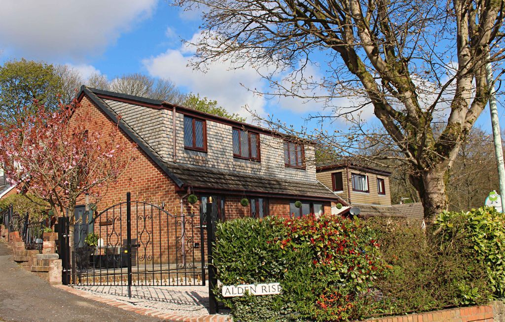 5 bed detached house for sale in Alden Rise, Helmshore, Rossendale BB4 Zoopla