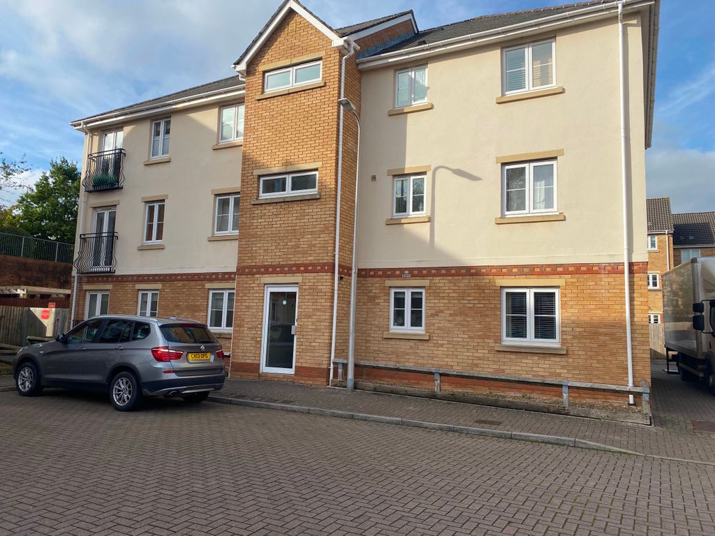 2 bed flat for sale in Pipkin Close, Pontprennau, Cardiff CF23, £