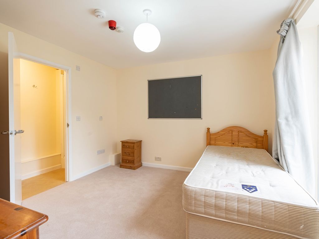 Room to rent in Botley Road, Oxford OX2, £750 pcm Zoopla