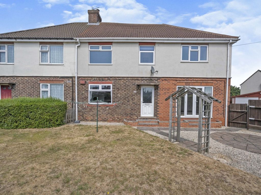 4 bed semidetached house for sale in Roxby Road, Winterton, Scunthorpe DN15 Zoopla