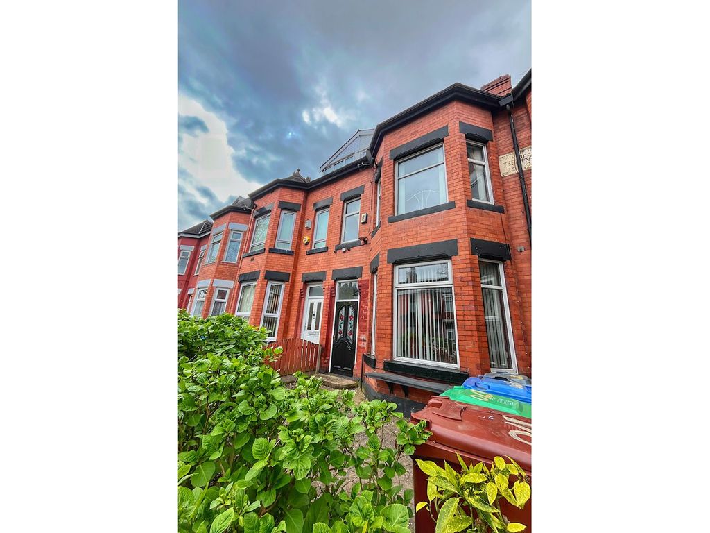 5 bed terraced house for sale in Hamilton Road, Manchester M13, £