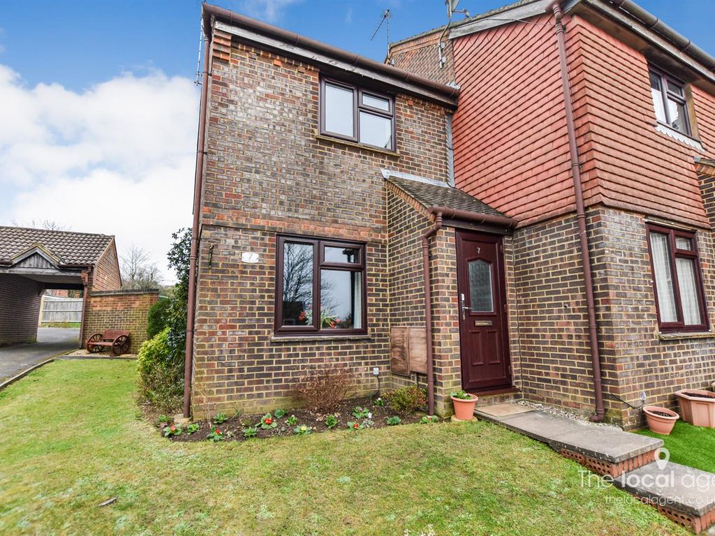 2 bed semidetached house for sale in Parthia Close, Tadworth KT20, £