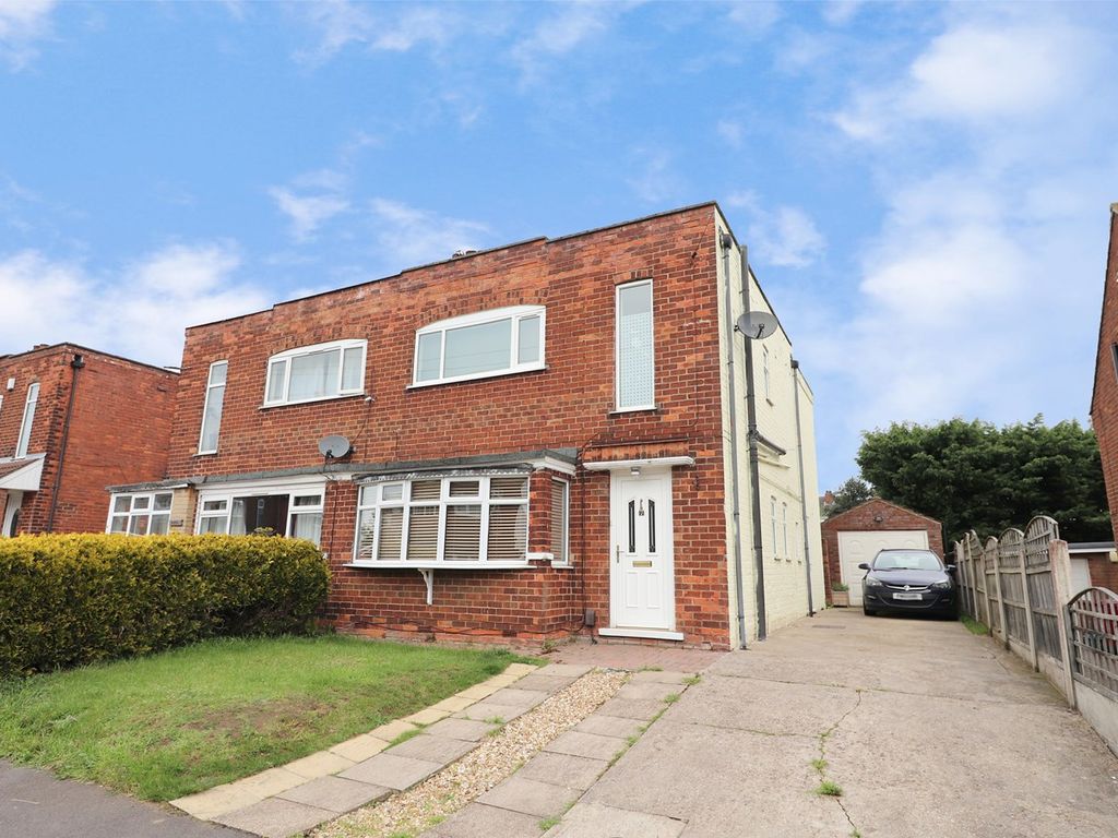 3 bed semidetached house for sale in Endcliffe Avenue, Yaddlethorpe