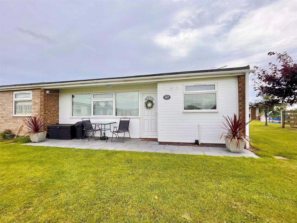 3 bed property for sale in Beach Road, Scratby, Great Yarmouth NR29