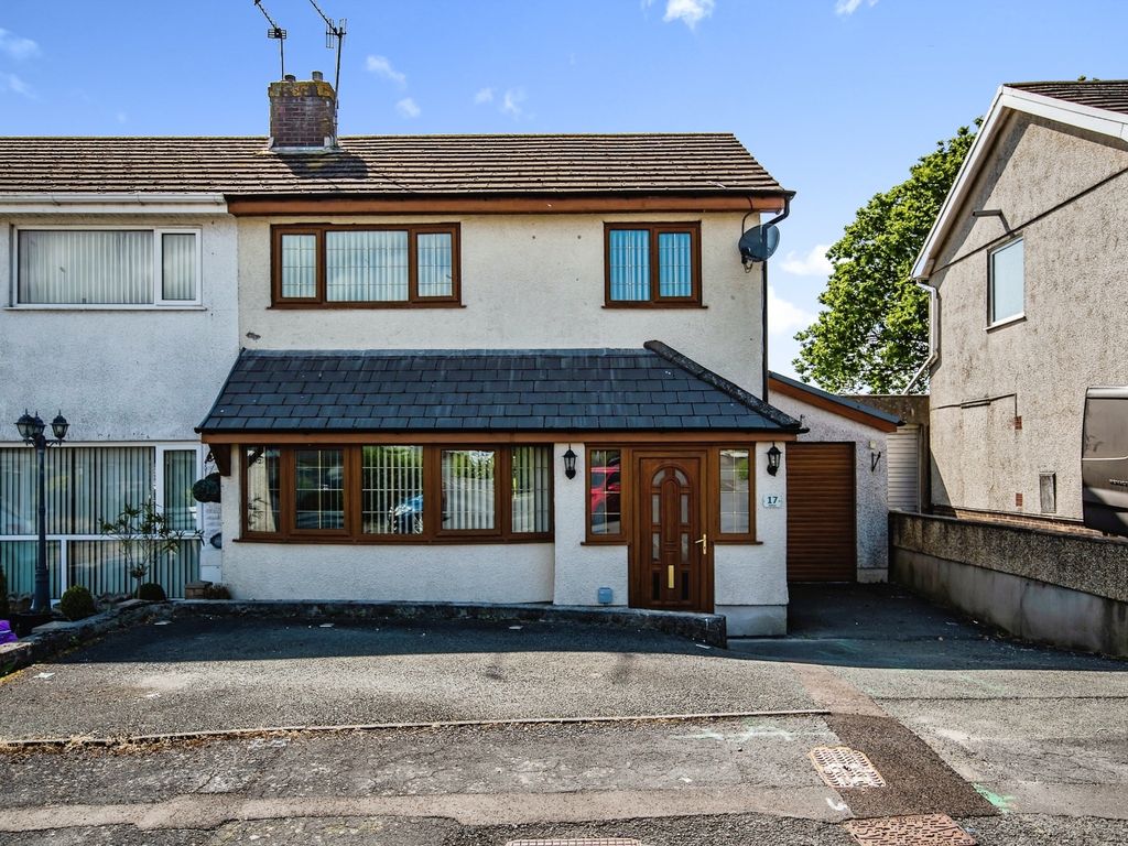 3 bed semidetached house for sale in Dyffryn, Burry Port SA16 Zoopla