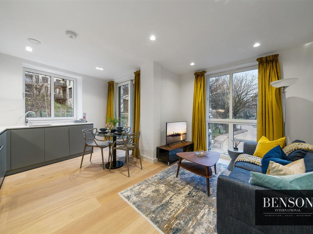 Gifford Street, Kings Cross N1  