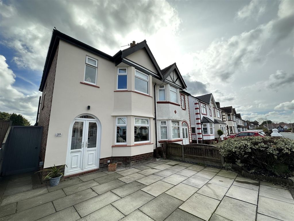 3 bed semidetached house for sale in Cleveleys Avenue, Southport PR9