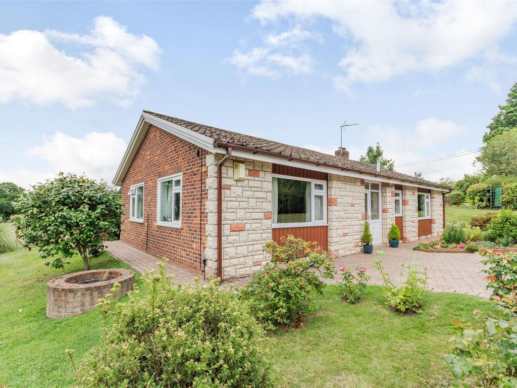 3 bed detached house for sale in Kempley, Dymock GL18 Zoopla