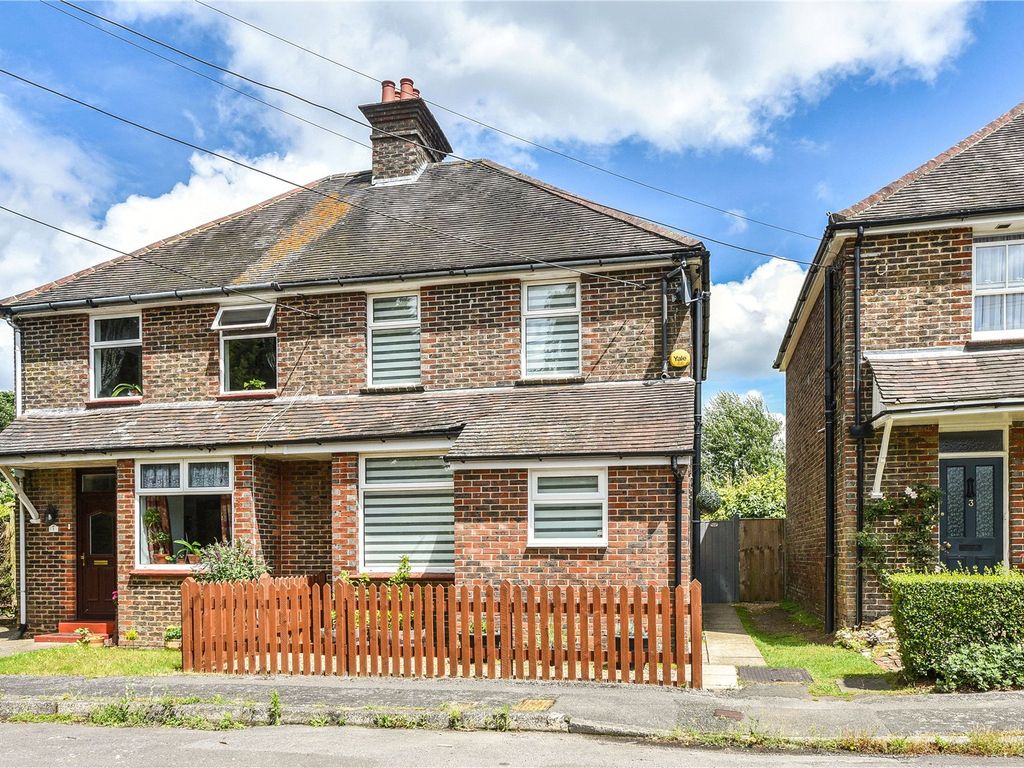 3 bed semidetached house for sale in Syers Road, Liss GU33 Zoopla