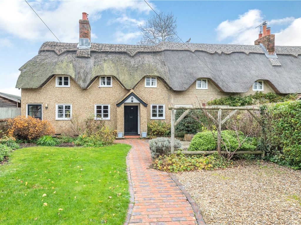 2 bed semidetached house for sale in Duke Street, Micheldever