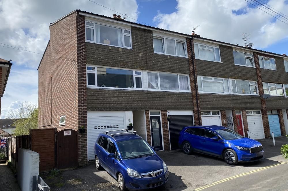 3 bed town house for sale in Kings Arms Lane, Ringwood BH24 Zoopla