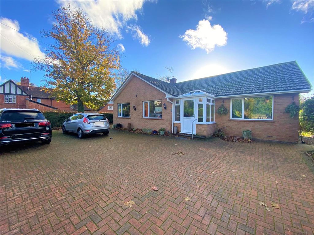 3 bed detached bungalow for sale in Clyst St. Exeter EX3 Zoopla