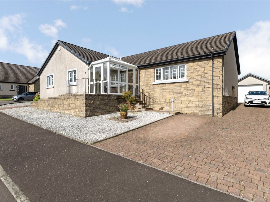 3 bed bungalow for sale in Lomond View, Drongan, Ayr, East Ayrshire KA6