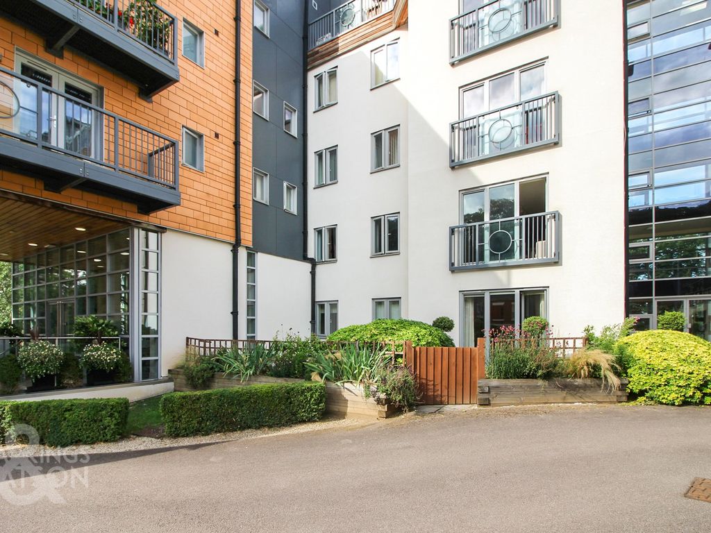 New Half Moon Yard, King Street, Norwich NR1  