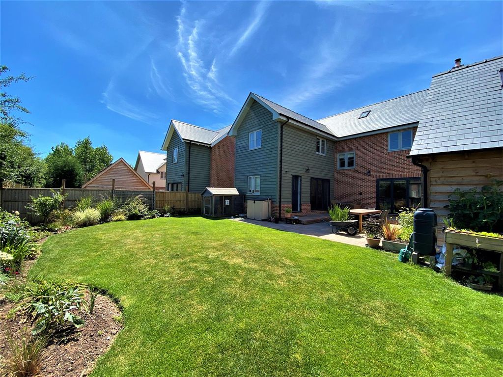 4 bed detached house for sale in Rose Meadow, Marden, Herefordshire HR1