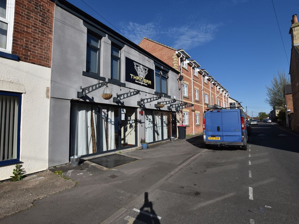 2 bed terraced house for sale in Barleycroft Lane, Dinnington