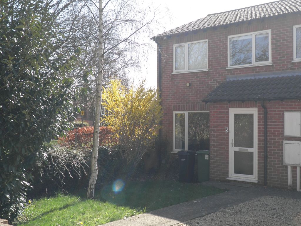 2 bed semidetached house to rent in Summerfields, Abingdon OX14 Zoopla