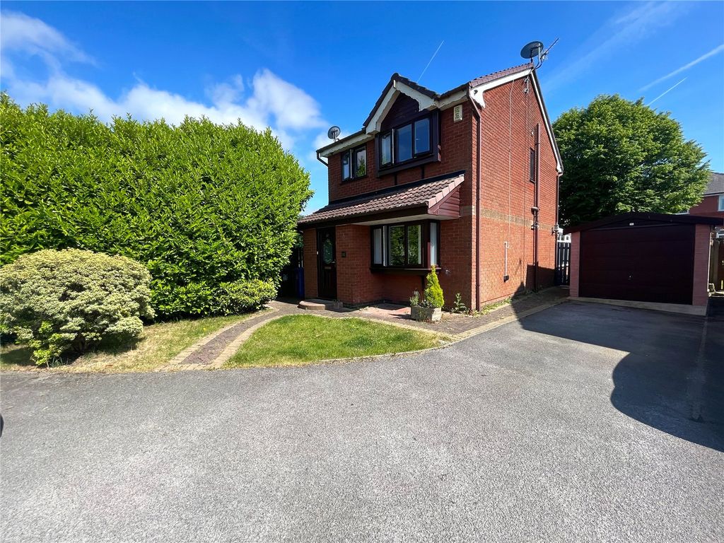 3 bed detached house for sale in Pembridge Fold, Middleton, Manchester