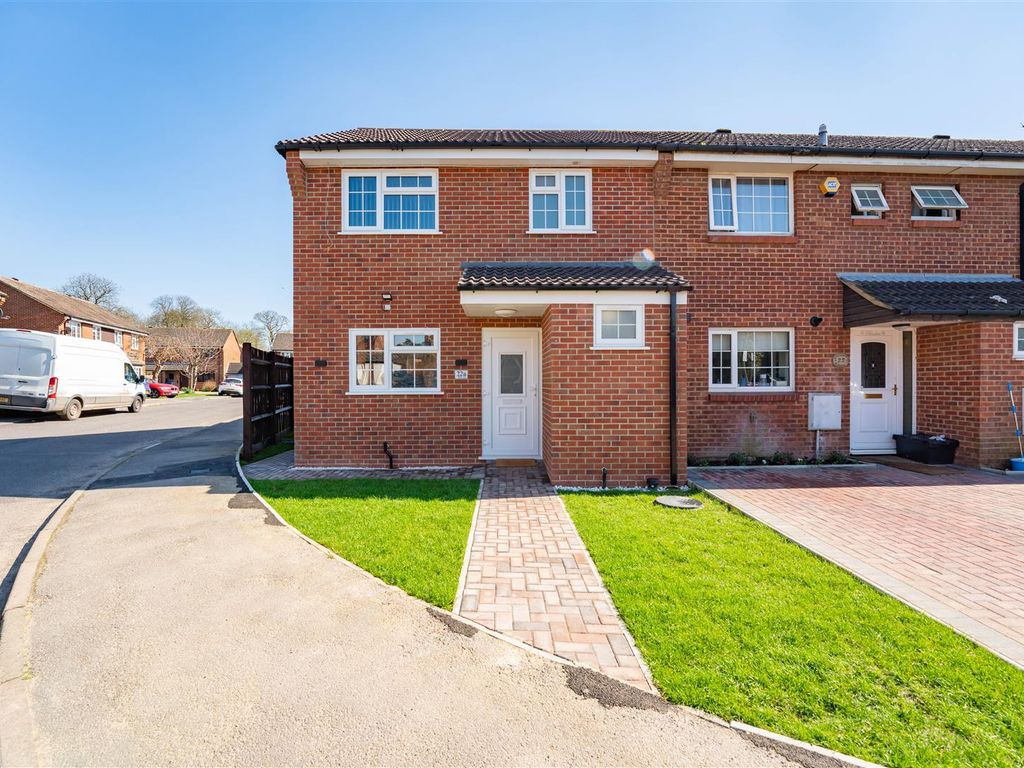 New home, 3 bed end terrace house for sale in Diana Close, Green, Slough SL3 Zoopla
