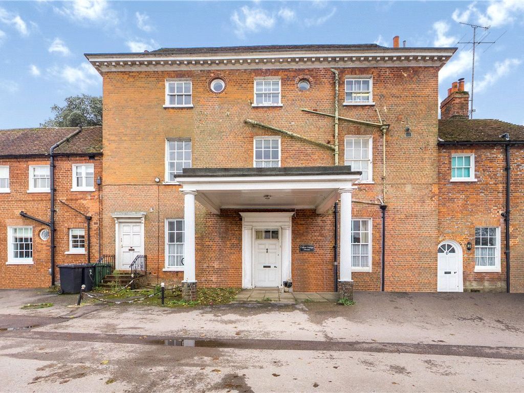 2 bed flat for sale in Calcot Grange House, Mill Lane, Reading