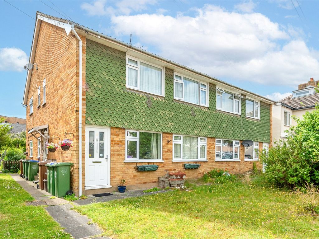 2 bed for sale in Pinnacle Hill, Bexleyheath, Kent DA7, £