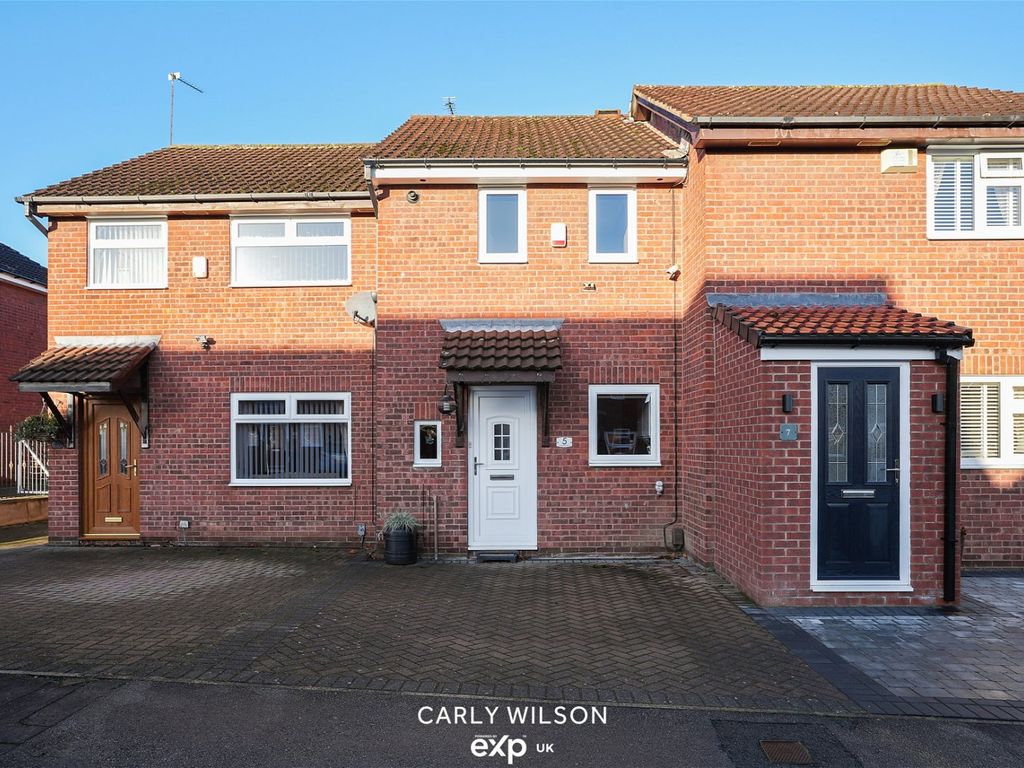 2 bed terraced house for sale in Sandpiper Road, Thorpe Hesley