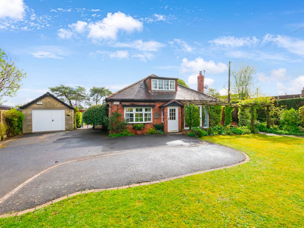 3 bed chalet for sale in Acacia, Stour Provost, Gillingham SP8, £