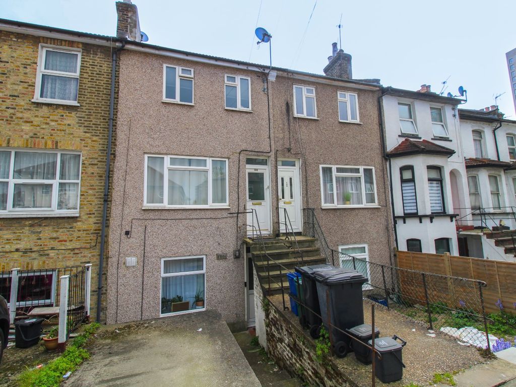 2 bed flat for sale in Oval Road, Croydon CR0 Zoopla