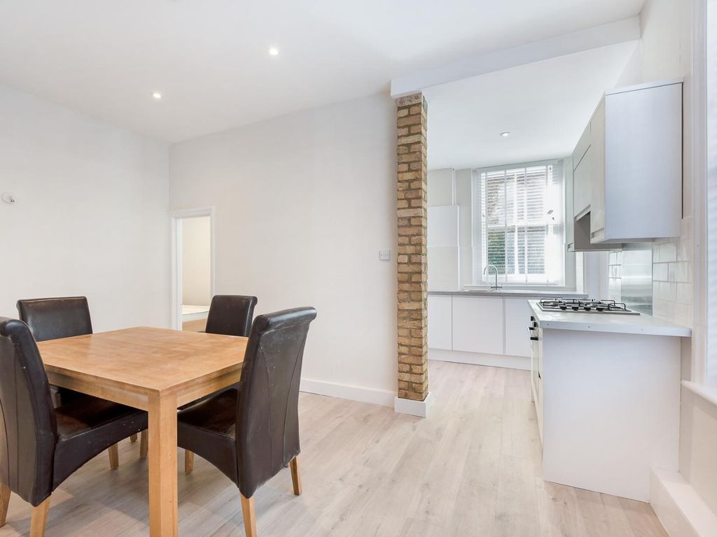 2 bed flat for sale in Edgeley Road, London SW4, £700,000 Zoopla