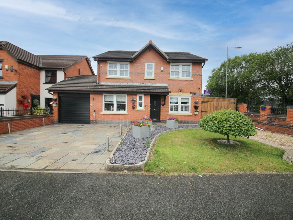 4 bed detached house for sale in Buckland Drive, Wigan, Lancashire WN5