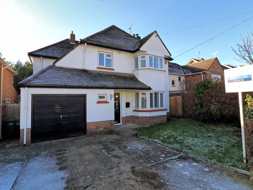 4 bed detached house for sale in Marshalls Road, Braintree, Essex CM7