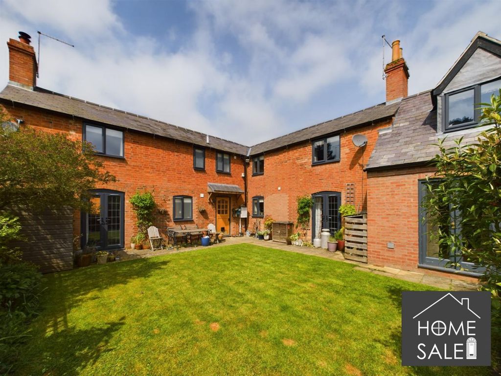 4 bed detached house for sale in West End, Welford, Northampton NN6, £