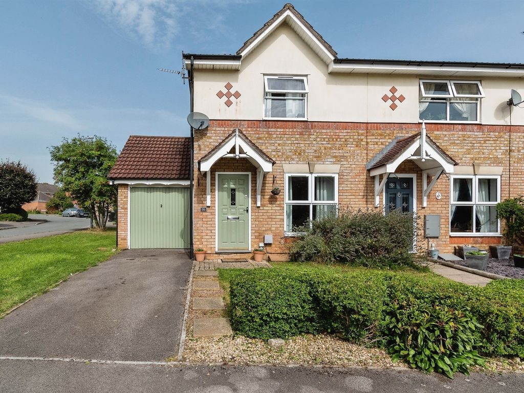 3 bed end terrace house for sale in Cheltenham Drive, Chippenham SN14