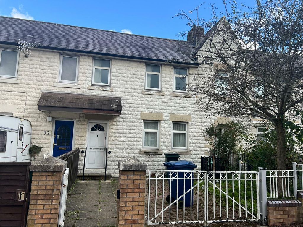 3 bed terraced house for sale in Chestnut Avenue, Cowgate, Newcastle